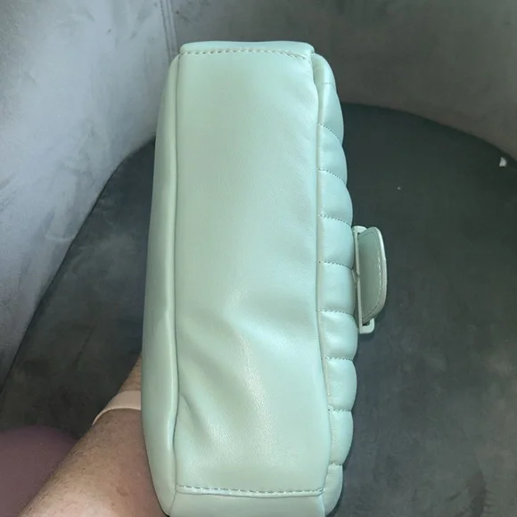 NWT Steve Madden Sage BEPeachy Shoulder Bag - Picture 4 of 4